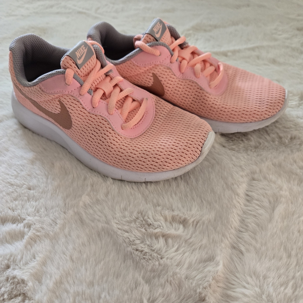Nike Kids's Coral Pink Sneakers